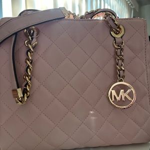 Micheal kore purse